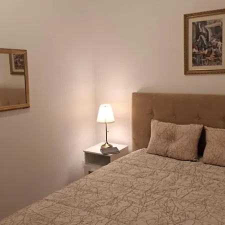 Apartment A 20 Minutes A Pied De L'arc De Triomphe! *