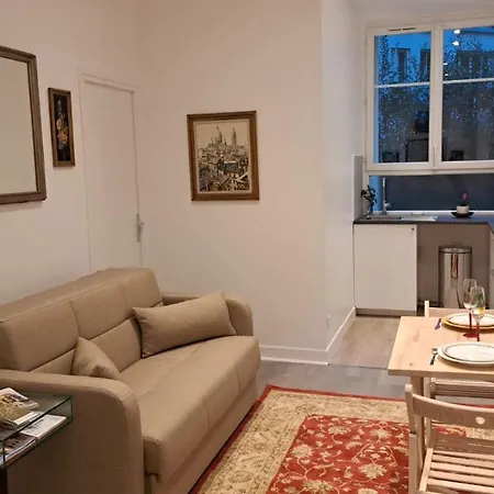 A 20 Minutes A Pied De L'arc De Triomphe! Apartmán