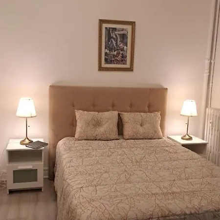 Apartmán A 20 Minutes A Pied De L'arc De Triomphe! *